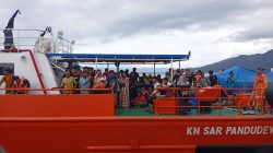 Tim SAR Evakuasi Penumpang Kapal Karam di Perairan Makian